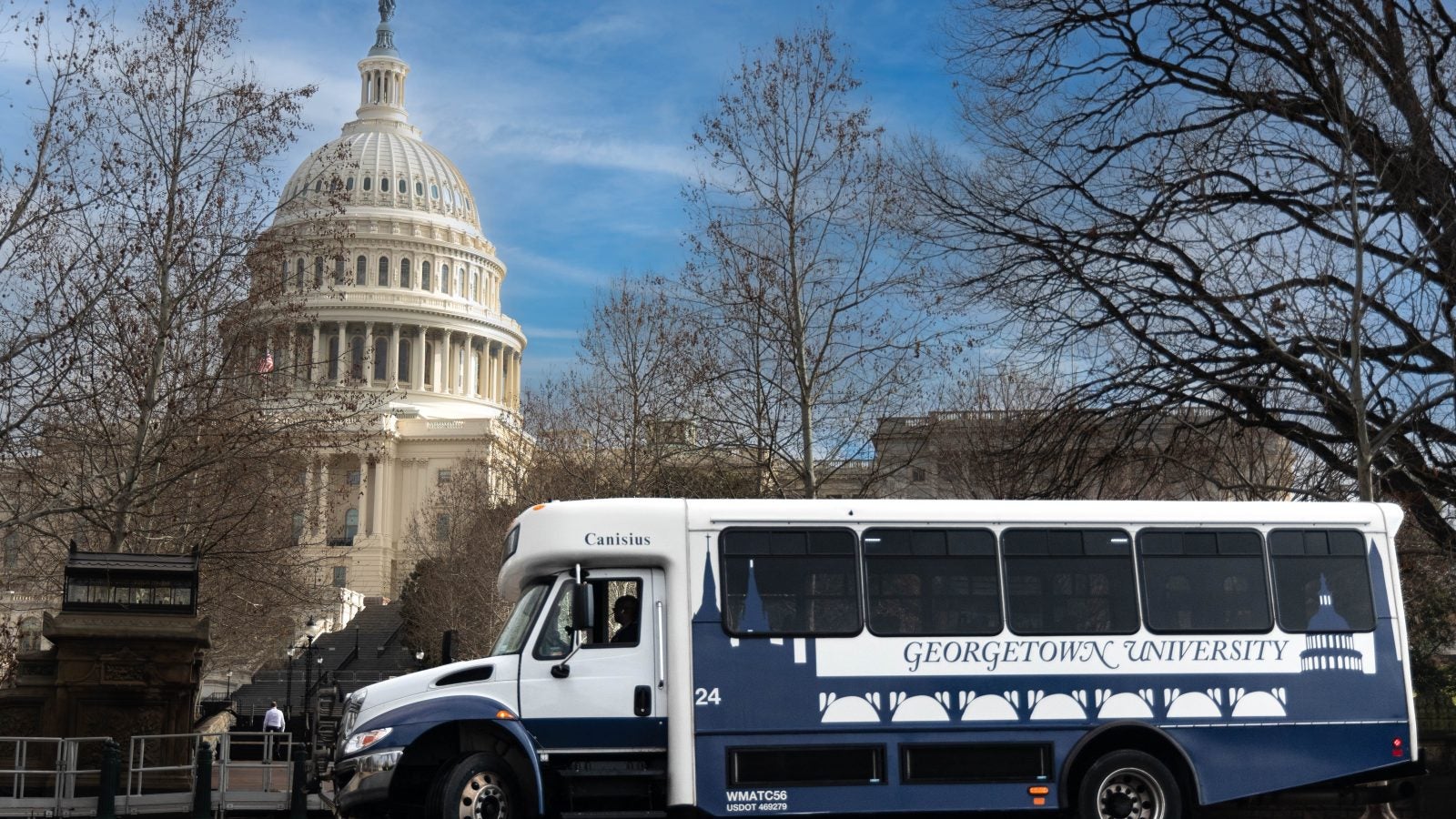 Georgetown bus parked in front of Capitol Building